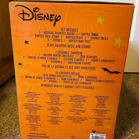 Costco exclusive Disney Halloween 🎃 set - Picture 13 of 14
